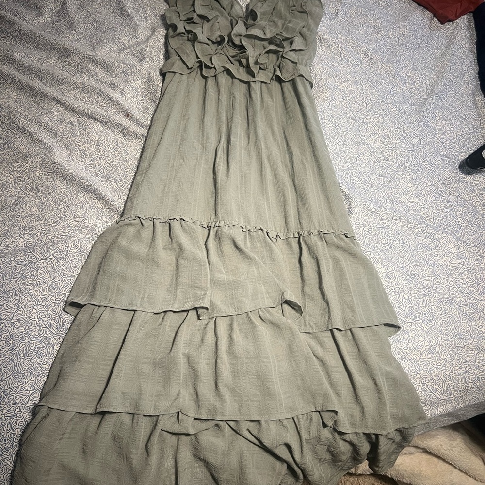 Elegant Gray Ruffled Women's Dress